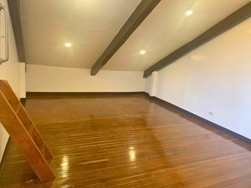 FOR SALE - Two Storey Townhouse with Mezzanine At Victoria Valley Townhomes, Antipolo, Rizal