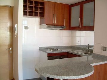 Venta departamento 1d/1B E/B Metro Manquehue