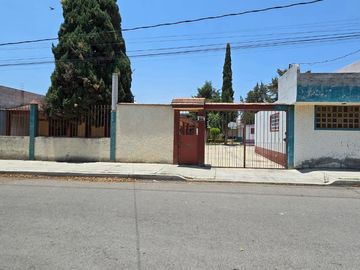 Casa en Venta en Calle Santa Rosa, San Isidro Castillotla, Puebla
