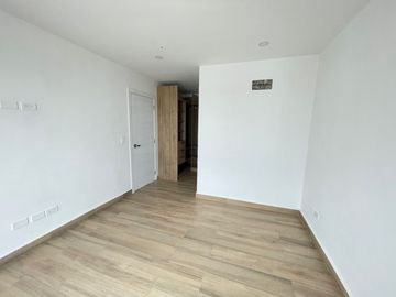 Venta en Manta: Casa Nueva de 3 Dormitorios con Acabados de Lujo en Sector Sur