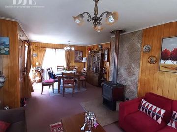 Casa en Avenida Puerto Montt