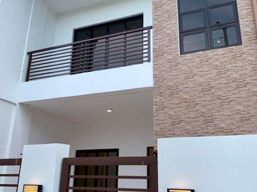 For Sale: 2-storey Single Detached in Town and Country Southvilla, Biñan, Laguna