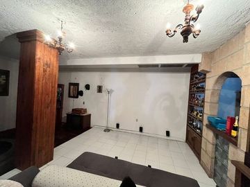 RENTA CASA CON TERRAZA Y ALBERCA LOMAS DE CORTÉS CUERNAVACA CAS_4800 CUE/DL