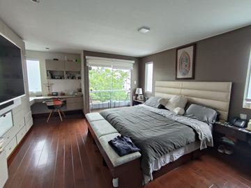 VENTA DE CASA - SAN ISIDRO