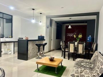 CASA EN VENTA – URB. LAS PALMERAS - CENTENARIO - CASTILLA - PIURA