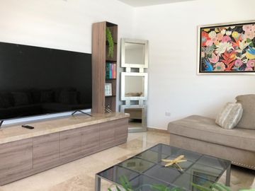 Casa a estrenar, en venta, A unos pasos de la autopista Cuerna-Aca ALBERCA