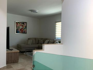 Casa a estrenar, en venta, A unos pasos de la autopista Cuerna-Aca ALBERCA