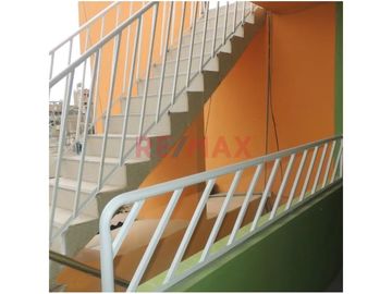 Casa En Venta En Urb. La Primavera - Chiclayo.C.Melendres