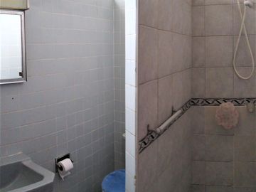 DEPARTAMENTO EN 2DO PISO + AIRES (189+189 M2) CON COCHERA $ 1,125.00/m2