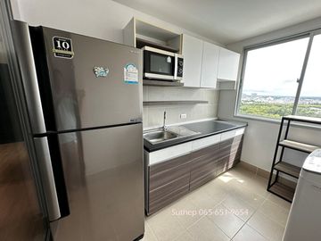 For sale cheaper than appraisal Supalai City Resort Rayong Condo, 20th floor, usable area 45 sq m, near Sri Muang Park, Choeng Noen, Rayong (fully fur