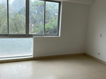 VENDO DEPARTAMENTO NEW CONCEPT EN  LA ENTRADA DE LA URB. MIRAFLORES COUNTRY CLUB
