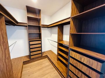 Se Vende Pent-house 320 m2 vista panorámica 3 recamaras, estudio, 4 1/2 baños