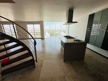 Se Vende Pent-house 320 m2 vista panorámica 3 recamaras, estudio, 4 1/2 baños