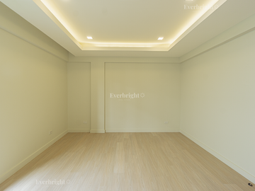 BF Resort  | Three Bedroom 3BR House and Lot For Sale - #5597