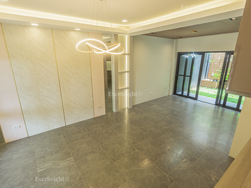 BF Resort  | Three Bedroom 3BR House and Lot For Sale - #5597