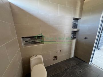 VENDEMOS FINCA GANADERA CON NACEDEROS DE AGUA Y CLIMA AGRADABLE.