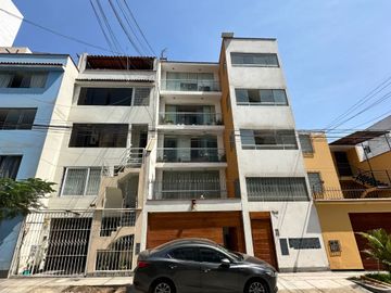 Venta Departamento 1Er Piso En La Calera, Surquillo