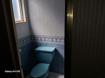 VENDO CASA GRANDES ESPACIOS