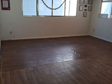 VENDO CASA GRANDES ESPACIOS