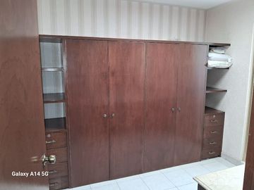 VENDO CASA GRANDES ESPACIOS