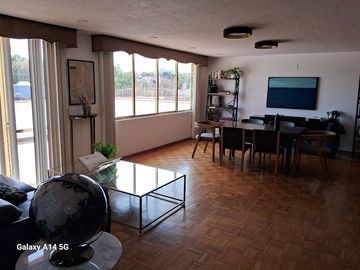 VENDO CASA GRANDES ESPACIOS