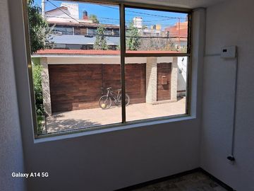 VENDO CASA GRANDES ESPACIOS