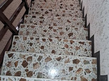 VENDO CASA GRANDES ESPACIOS