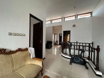 Rumah 2 Lantai Luas 129 di Cengkeh Sukarno Hatta Suhat Malang