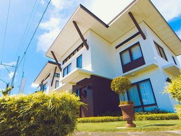 Premium Lot near Hotel Mall Resturants and Airport Hospital School Office  HIGH END BUT AFFORDABLE CONDO IN SAN JUAN CITY MANGO TREE RESIDENCES PRE SE