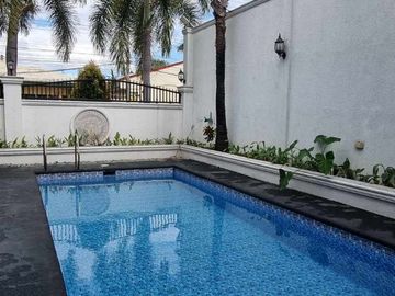 800 sqm Lot With 2-Storey House and private pool for SALE in Hensonville Angeles City Pampanga near CLark