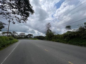 FINCA, QUINTA, HACIENDA, SECTOR SAN MIGUEL DE LOS BANCOS, MINDO, PEDRO VICENTE MALDONADO, PICHINCHA ECUADOR