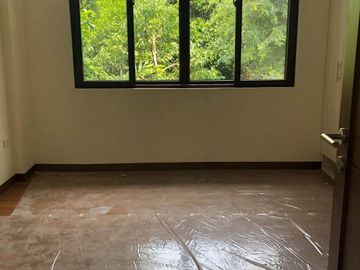 Decorative Brand New House & Lot Don Antonio Subd Q.C. Philhomes - Kenneth Matias