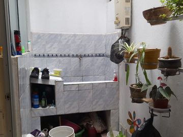 Se Vende Una Linda Casa De 2 Pisos Frente A Parque En Puente Piedra