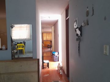 Se Vende Una Linda Casa De 2 Pisos Frente A Parque En Puente Piedra