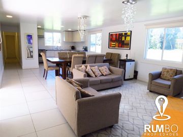 Casa de 220m²  y cabañas en Parcela 5.000m² Quetroco - Villarrica