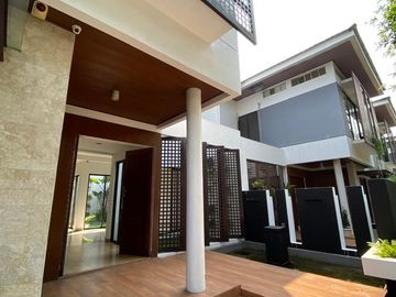Dijual Rumah Siap Huni di De Park BSD Clust. De Na'ara