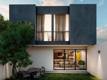 VENTA DE CASA DE 3 NIVELES CON ESPECTACULAR ROOF GARDEN