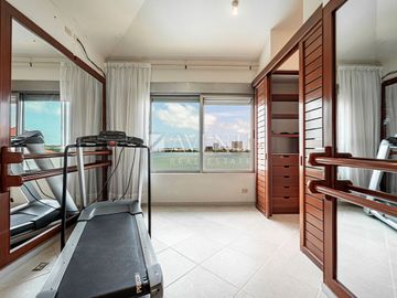 Penthouse amueblado en venta, Punta Dorada, Cancún Quintana Roo.