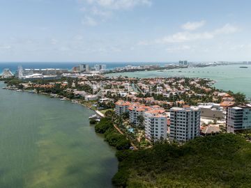 Penthouse amueblado en venta, Punta Dorada, Cancún Quintana Roo.