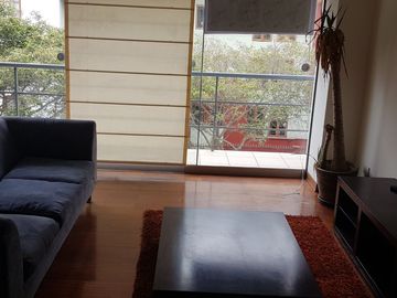 VENDO LINDO DPTO EN CALLE MADRID, MIRAFLORES