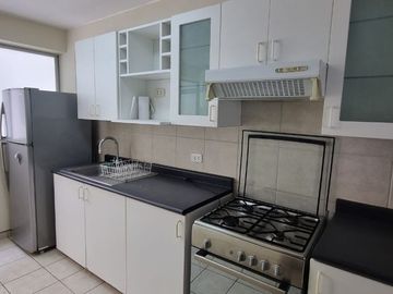 VENDO LINDO DPTO EN CALLE MADRID, MIRAFLORES