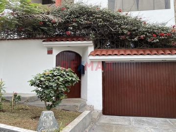 Venta De Departamento Duplex En Primer Piso En La Molina