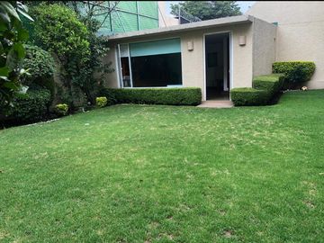 CASA VENTA BAJA DE PRECIO ESTILO MODERNO 3 RECAMARAS, SALON DE USOS MULTIPLES, EXCELENTE UBICACION, TECAMACHALCO