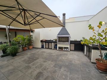 Departamento duplex de lujo con terraza en Chacarilla