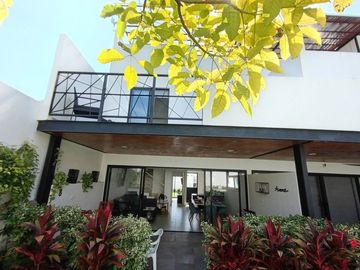 Casas con alberca, roof garden con jacuzzi, exclusiva privada de 10 casas