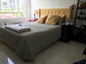 Vendo Departamento de 182 m2 en Cumbayá.
