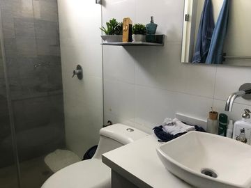 Vendo Departamento de 182 m2 en Cumbayá.