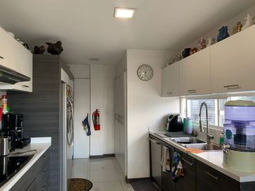 Vendo Departamento de 182 m2 en Cumbayá.