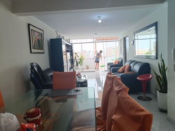 URB. CIPRECES ALQUILO BONITO DPTO. MODERNO 125M2 5TO. PISO S/2,500 MENSUAL (2+1)  VISTA CALLE, CON ASENSOR.