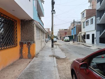 CIUDAD SATELITE REMATO DPTO. 1ER PISO 64M2 $55 MIL DOLARES CONTADO, VISTA INTERIOR, FRENTE COMISARIA IGUNZA, ALT. 30 AV. TOMAS VALLE